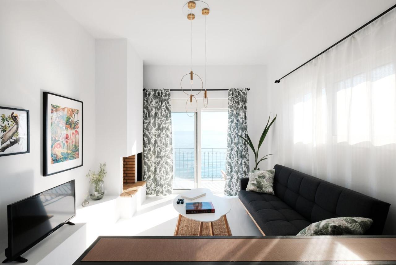 Zen Minimal Luxury Housing Tyros Villa Eksteriør bilde